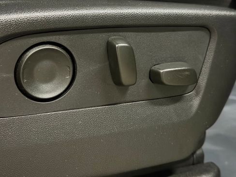 Certified 2024 Chevrolet Tahoe LT image 34