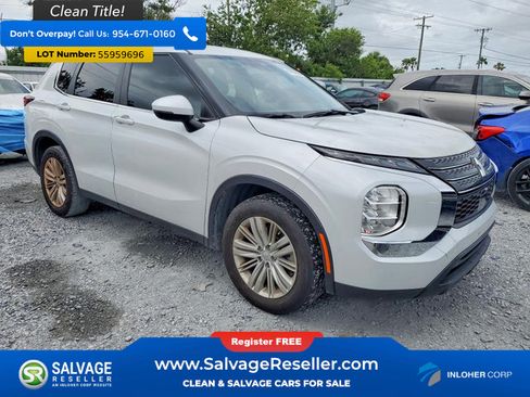 Used 2024 Mitsubishi Outlander ES FWD image 5