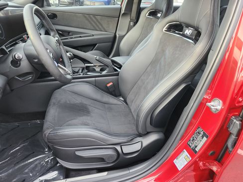Used 2025 Hyundai Elantra N image 26