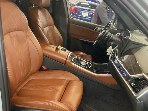 Certified 2024 BMW X5 xDrive40i w/ M Sport Package image 6