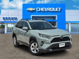 Used 2019 Toyota RAV4 XLE image 1