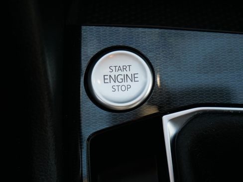 Certified 2025 Volkswagen Taos S image 30