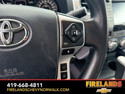 Used 2019 Toyota Tundra SR5 w/ Convenience Package image 7