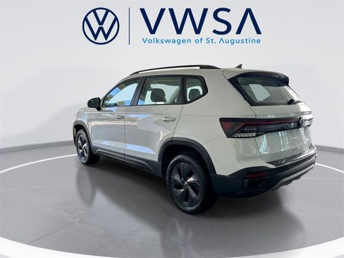 New 2026 Volkswagen Taos S image 5
