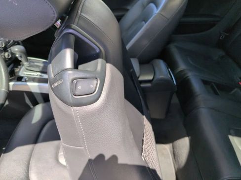 Used 2012 Audi A5 2.0T Premium image 21