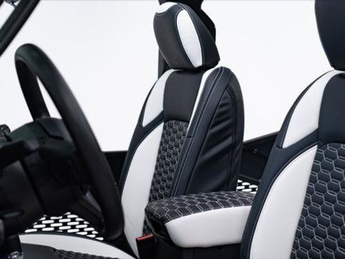 Used 2026 Jeep Gladiator Sport image 22