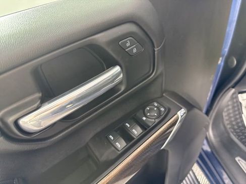 Used 2019 Chevrolet Silverado 1500 LT w/ All-Star Edition image 24