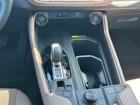 Used 2025 Toyota Grand Highlander AWD Hybrid image 24