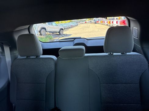 New 2026 Chevrolet Traverse LT w/ LPO, Floor Liner Package image 12