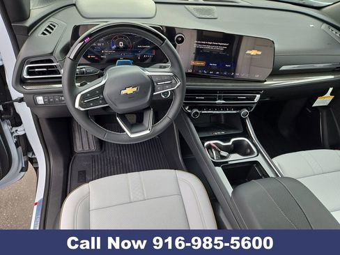 New 2026 Chevrolet Traverse High Country image 24