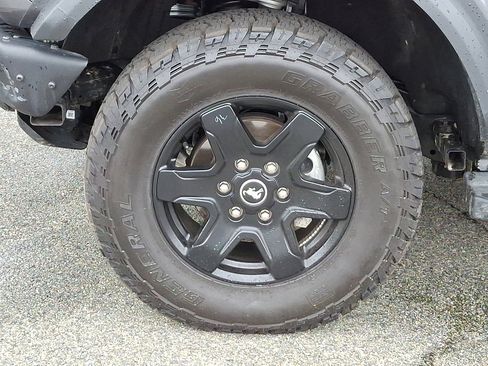 Certified 2024 Ford Bronco Black Diamond image 28