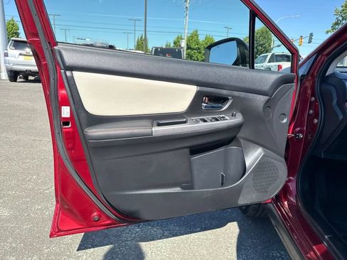 Used 2017 Subaru Crosstrek 2.0i Limited AWD/4WD image 30