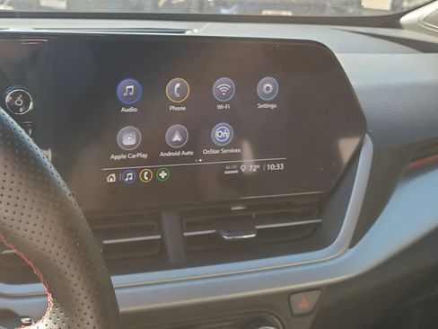 Used 2024 Chevrolet Trax RS image 25