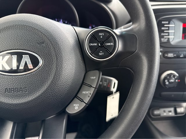 Used 2014 Kia Soul FWD image 30