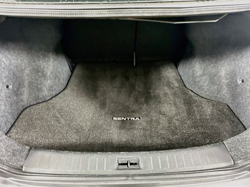 Used 2019 Nissan Sentra S FWD image 26
