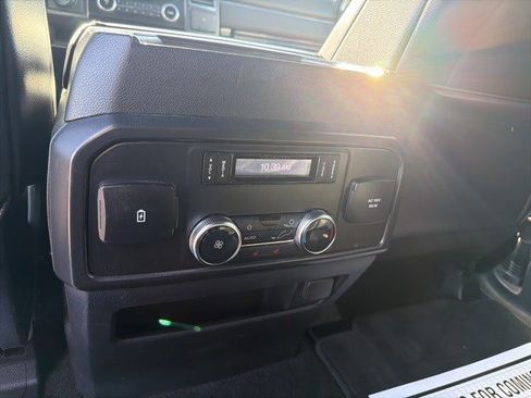 Used 2020 Ford Expedition Limited image 16