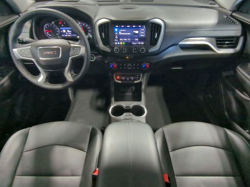 Used 2024 GMC Terrain SLT w/ Infotainment Package II FWD image 15