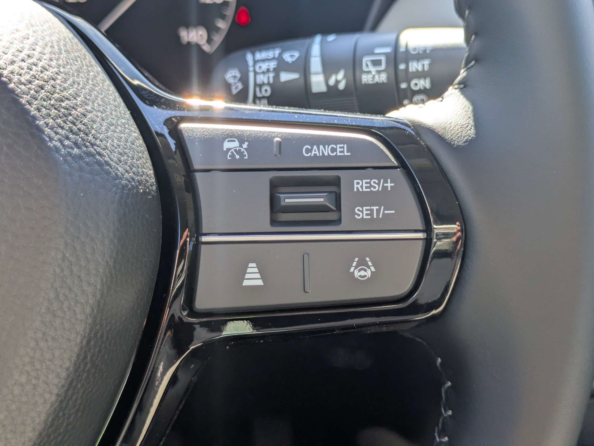 New 2027 Honda HR-V EX-L image 32