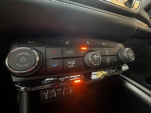 Used 2021 Dodge Durango GT AWD/4WD image 27