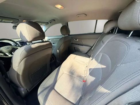 Used 2016 Kia Sportage LX FWD image 16