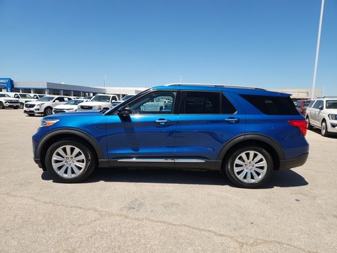 Used 2020 Ford Explorer Limited w/ Class III Trailer Tow Package RWD image 4