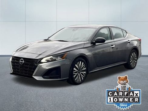 Certified 2024 Nissan Altima 2.5 SV image 7