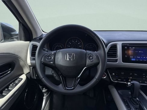 Used 2018 Honda HR-V EX-L image 25