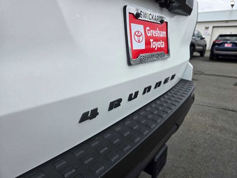 New 2026 Toyota 4Runner SR5 image 20