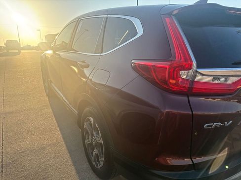 Used 2017 Honda CR-V EX image 7