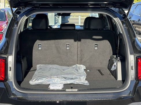 New 2026 Kia Sorento S AWD/4WD image 9