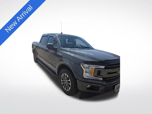 Used 2018 Ford F150 XLT w/ Equipment Group 302A Luxury RWD image 1