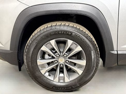 Certified 2025 Chevrolet Equinox LT w/ Convenience Package II image 30