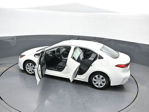 Certified 2020 Toyota Corolla LE image 43