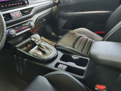 Certified 2023 Kia Forte GT-Line w/ GT-Line Premium Package FWD image 10
