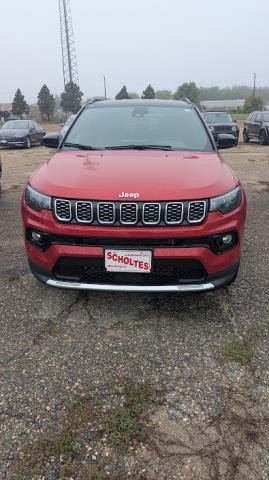 Used 2025 Jeep Compass Limited AWD/4WD image 5
