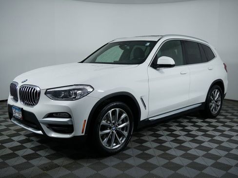 Used 2019 BMW X3 xDrive30i w/ Premium Package image 4