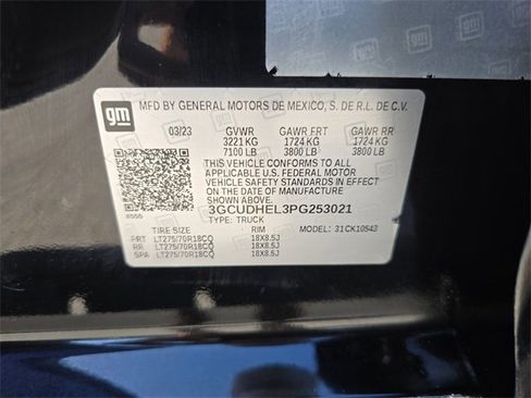 Certified 2023 Chevrolet Silverado 1500 ZR2 w/ Technology Package image 33