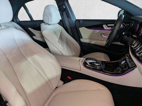 Used 2019 Mercedes-Benz E 300 image 22