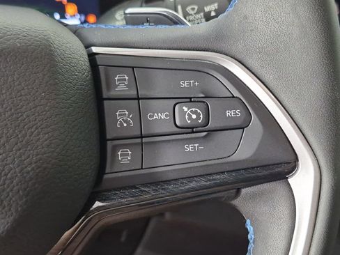 Certified 2024 Jeep Grand Cherokee Trailhawk AWD/4WD image 19