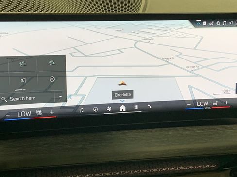 Used 2025 BMW 330i Sedan w/ Convenience Package image 20