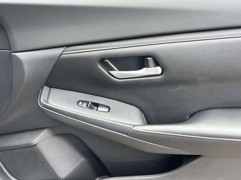 Used 2023 Nissan Sentra SV w/ All-Weather Package FWD image 22