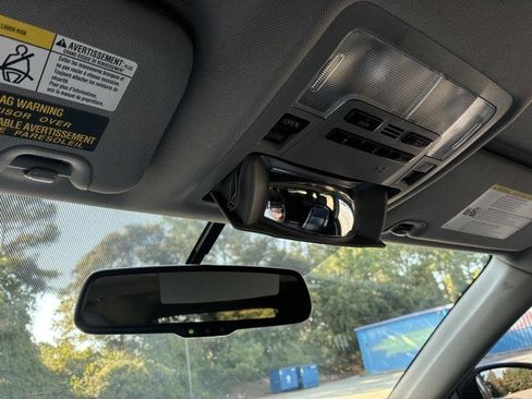Used 2016 Toyota Highlander XLE FWD image 30