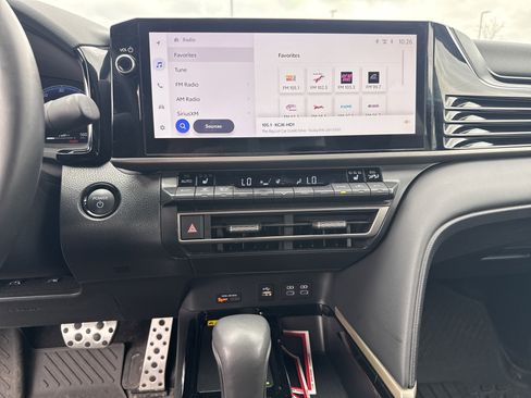 Used 2025 Toyota Camry XSE image 22