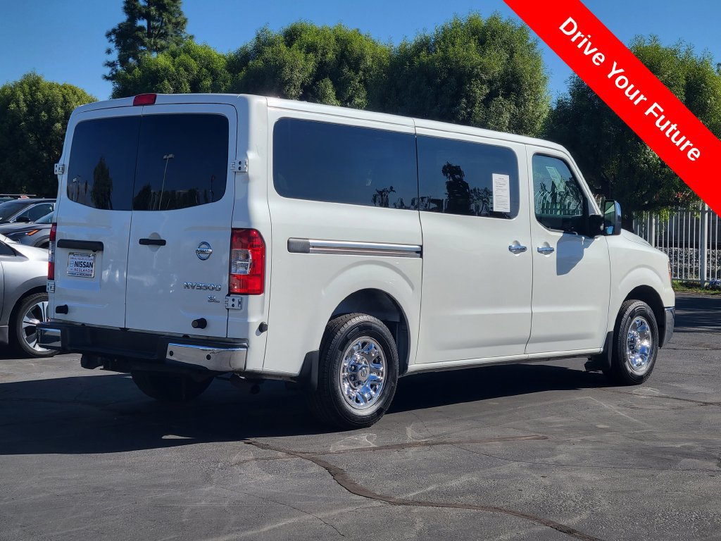 Used 2019 Nissan NV 3500 SL RWD image 4