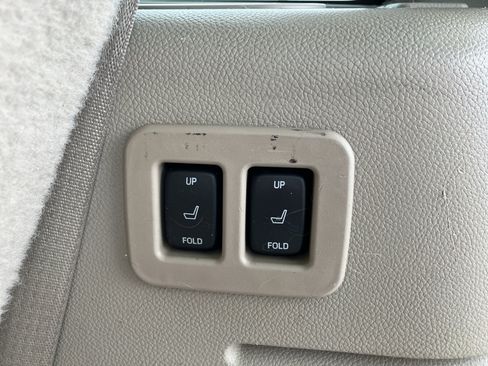 Used 2014 Ford Expedition Limited w/ Equipment Group 301A AWD/4WD image 34