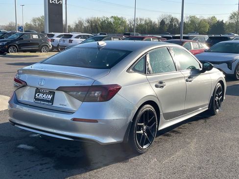 Used 2025 Honda Civic Sport image 6