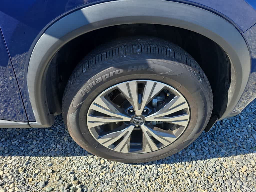 Used 2023 Nissan Rogue SV AWD/4WD image 11