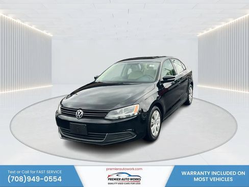 Used 2013 Volkswagen Jetta SE FWD image 1