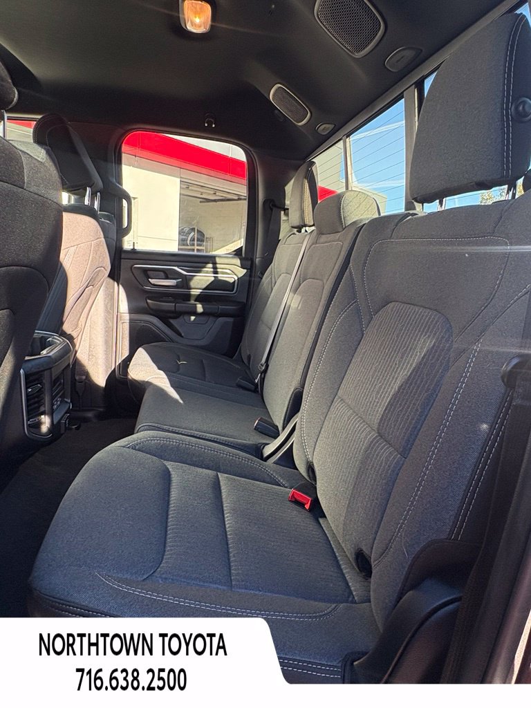 Used 2022 RAM 1500 Big Horn w/ Night Edition AWD/4WD image 15