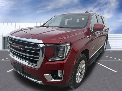 Used 2024 GMC Yukon SLT image 6